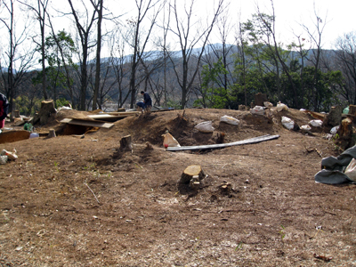 桜井茶臼山古墳　墳頂部の調査